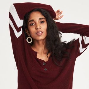 American Eagle maroon varsity henley sweater